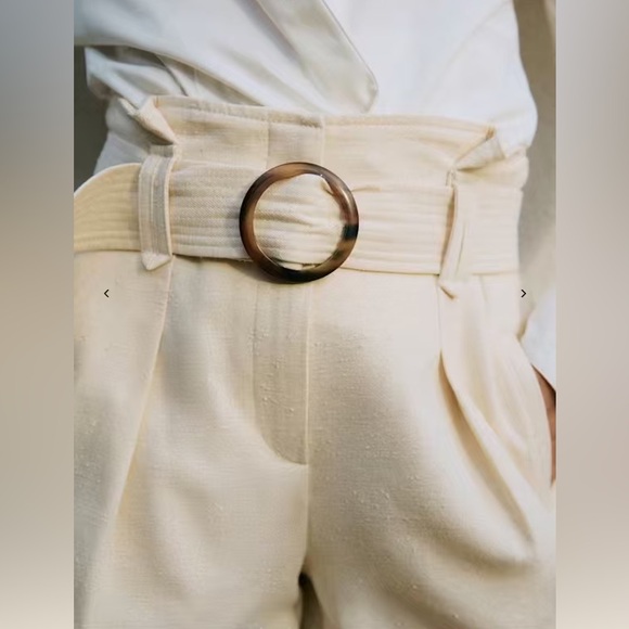 Sezane Elegant Cream High-Waisted short - Picture 4 of 9